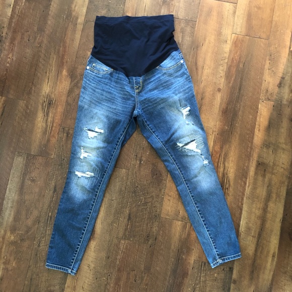 Liz Lange for Target Denim - 🌟HP🌟 Target Maternity distressed skinny jeans